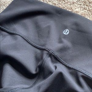 Lululemon Wunder Under Crop